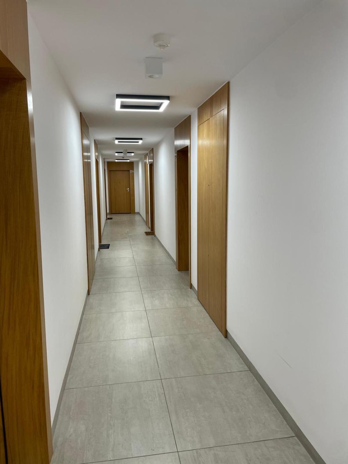 Noche Apartament Rondo Wiatraczna Warschau Exterior foto